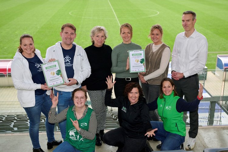 Wuppertals aktivste Firma: WAFIOS Umformtechnik (Foto: Taro Kataoka) Sport_im_Park_Ehrung-resize